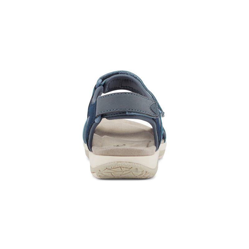 Skylar Round Toe Lightweight Casual Flat Sandals